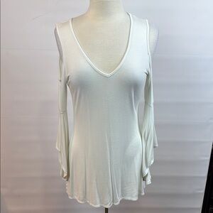 Boston Proper White V-neck Cold Shoulder Top, Small